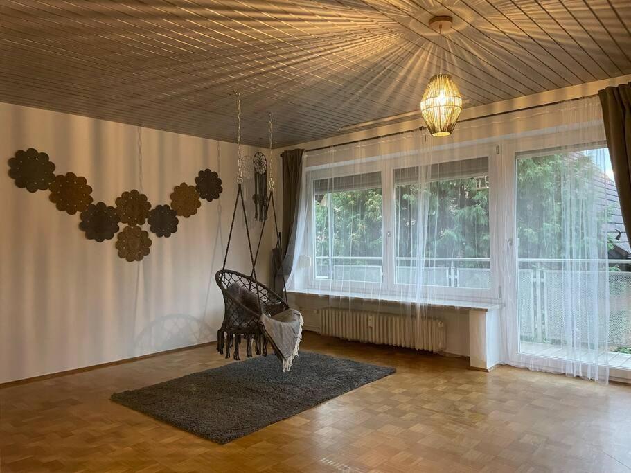 Fewo Boho 110 Qm Mit Bergblick 3 Min Bahnhof Apartment Laufen Exterior photo